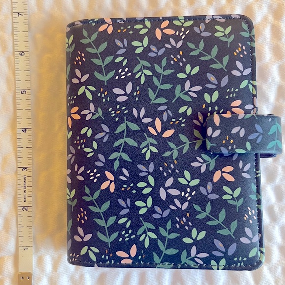filoFAX Other - Filofax Garden Pocket Organizer in Dusk
